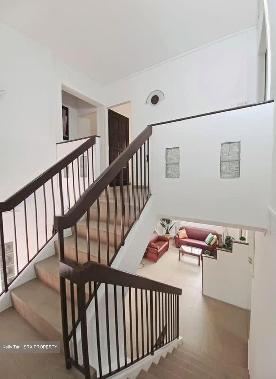 Blk 221 Kovan Green (Hougang), HDB Executive #572710891